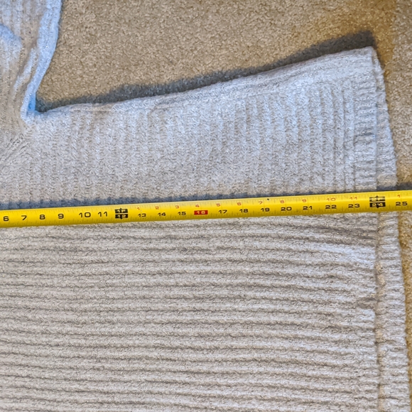 Sparkling Cozy Sweater - Picture 3 of 6